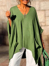 Classic Fashion V-neck Loose Pocket Mid-length Knitted Sweater
